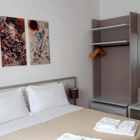 Caba Holiday Bardolino Colombo מראה חיצוני תמונה